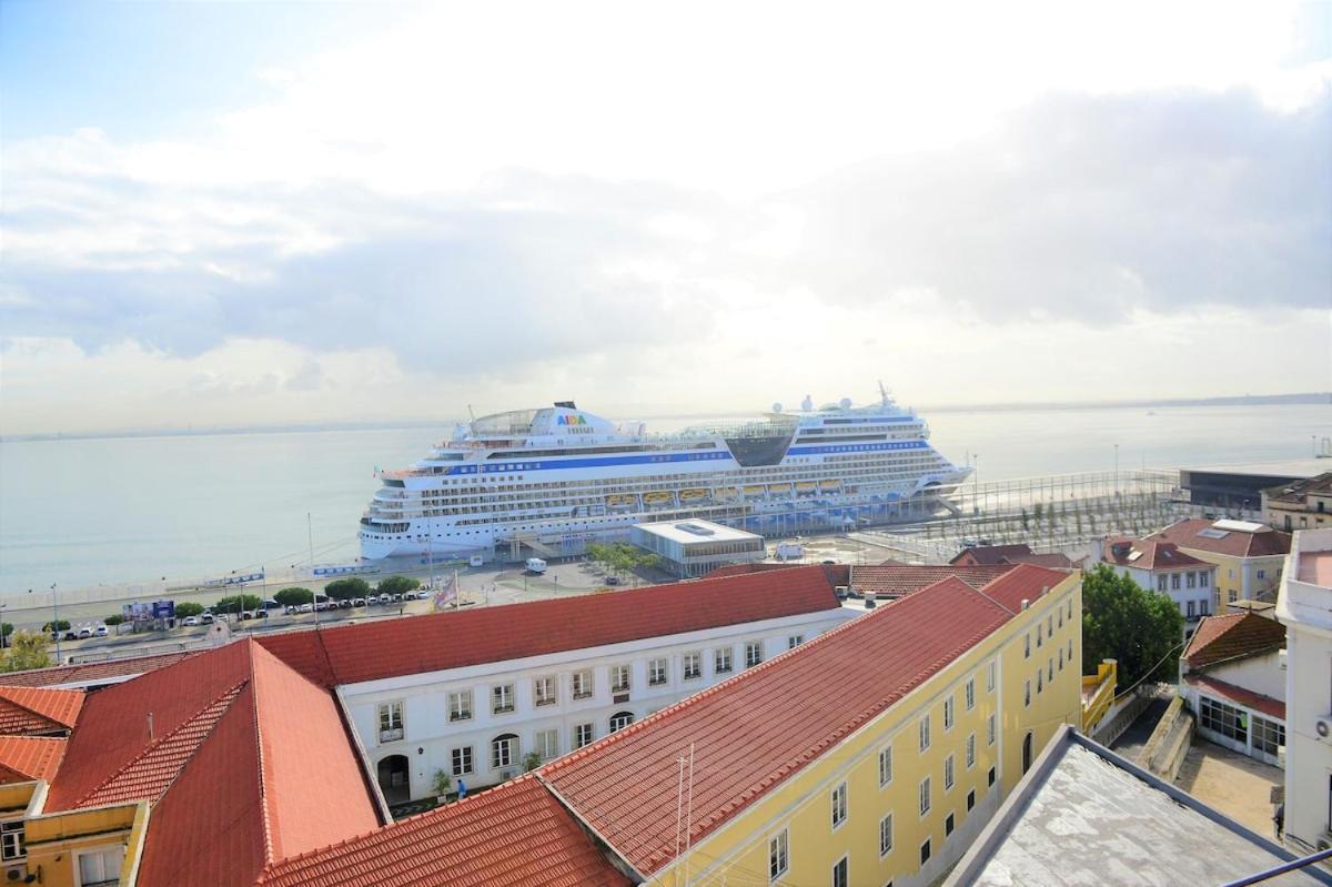 Apartment Alfama River View